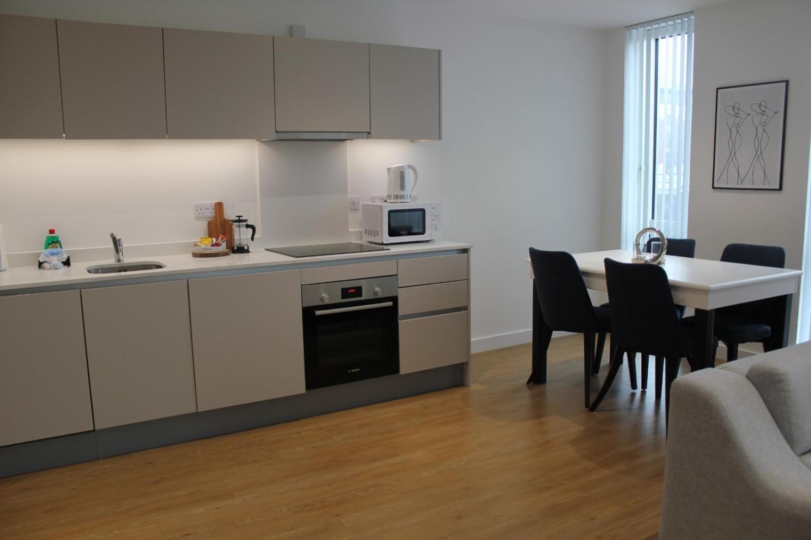 Berks Luxury Serviced Apartments , Free Parking, Free Gym And Free Wifi Бракнелл Екстер'єр фото